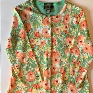 Eddie Bauer stretch floral print sweater button up size large